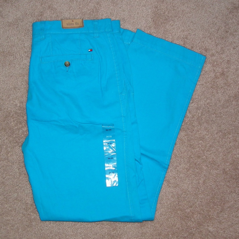 NWT Tommy Hilfiger Slim-Fit Chinos